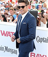 INSTAR_Celebrities_Arrive_To_The_World_Premiere_of_Baywatch_In_Miami_Beach_ZFa5pg495pMPgYB8h.jpg